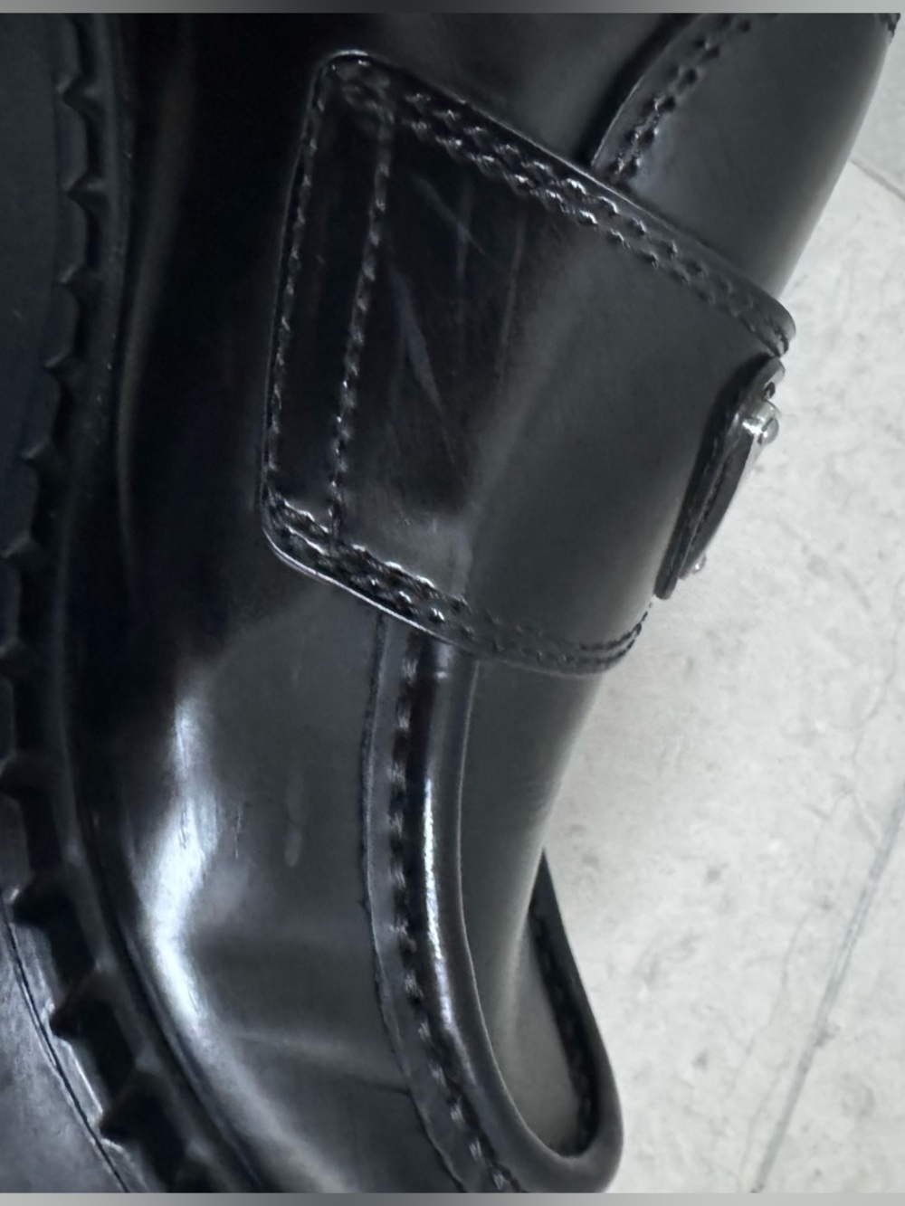 Prada women’s black brushed loafers size IT 36/US 6 with box - Picture 17 of 17